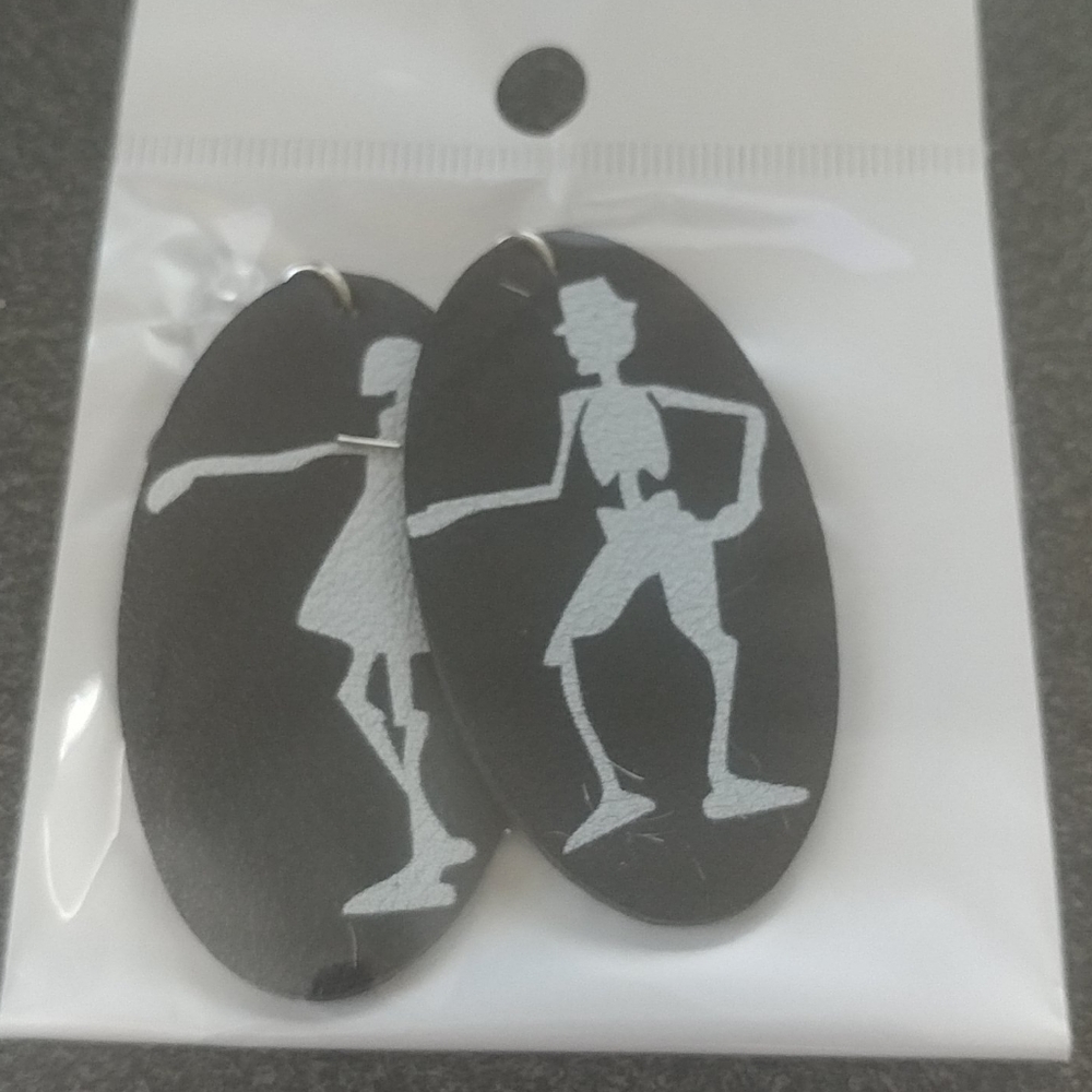 Halloween/ skeketon earrings